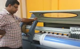 Tanzania,Client Mr.Lawrence provides printing video of WER-S3206 ,3.2M solvent printer with seiko spt510 head