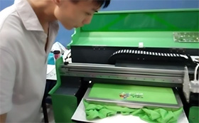 WER D4880T printing on t shirt, feedback video from Singapore customer Sep 2017